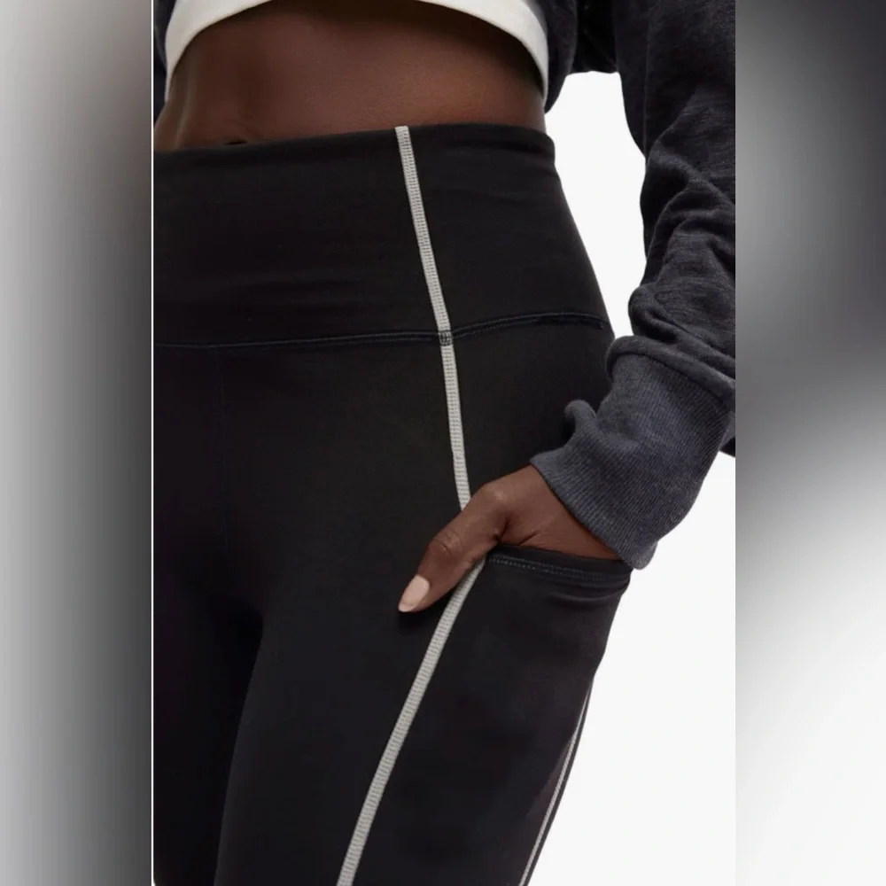 Free People Movement You're a Peach Pocket Leggings, size XS - Picture 2 of 15